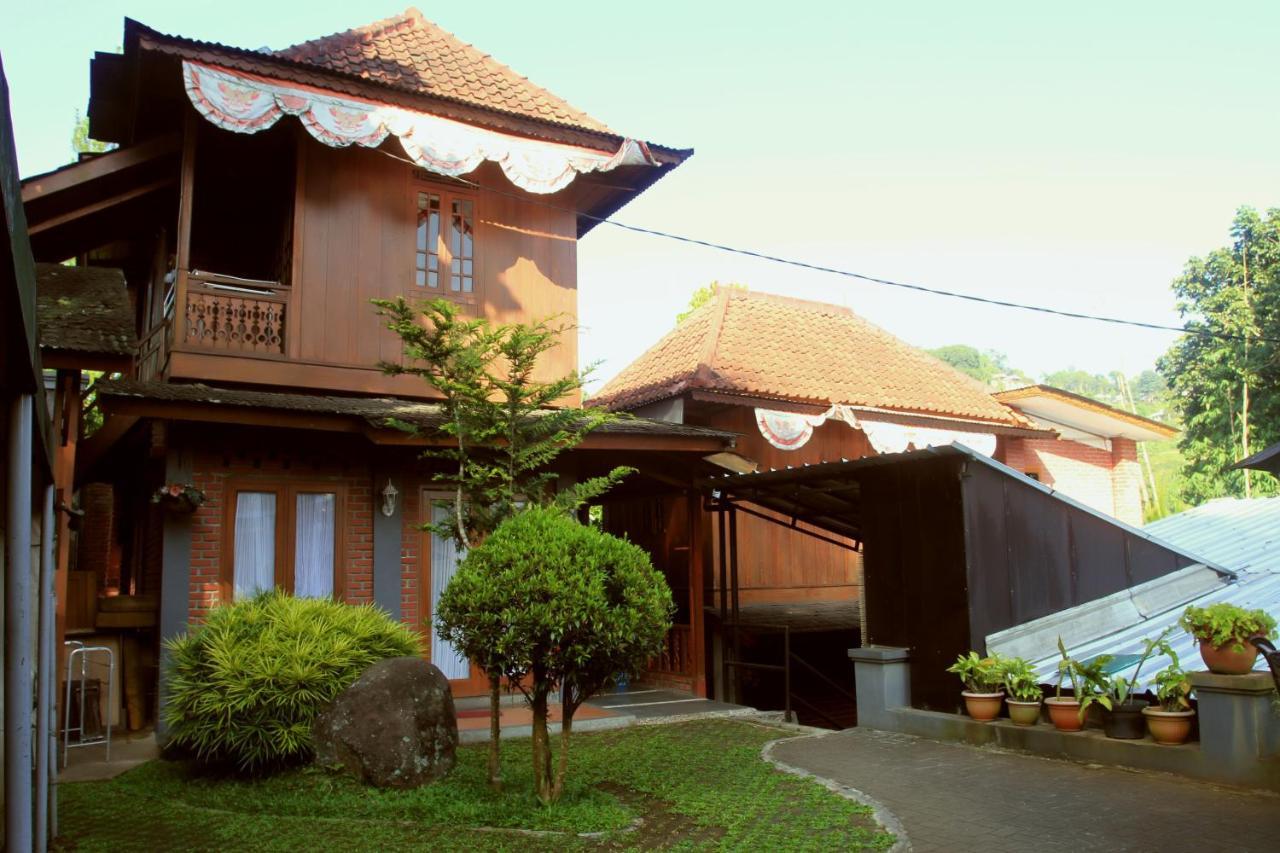 Bantal Guling Villa เล็มบัง ภายนอก รูปภาพ