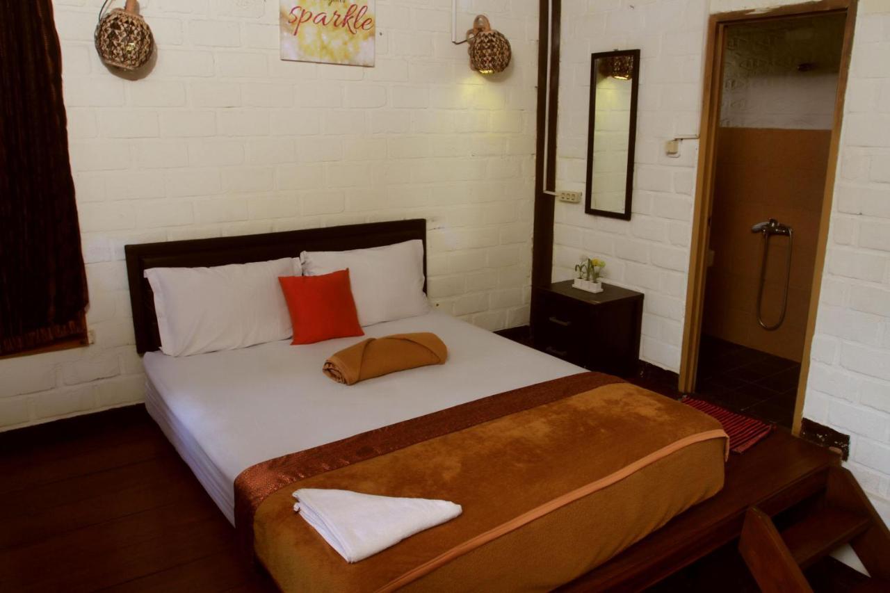 Bantal Guling Villa เล็มบัง ภายนอก รูปภาพ