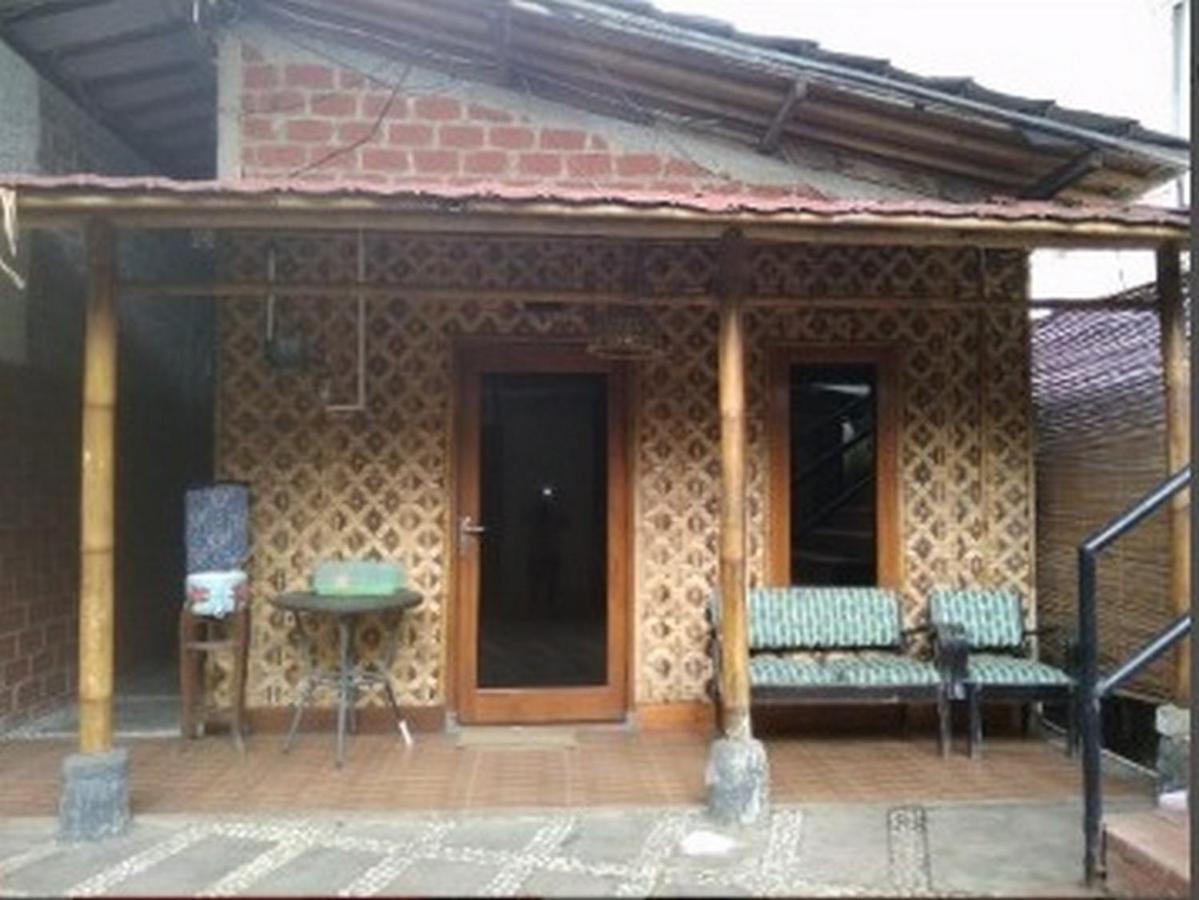 Bantal Guling Villa เล็มบัง ภายนอก รูปภาพ